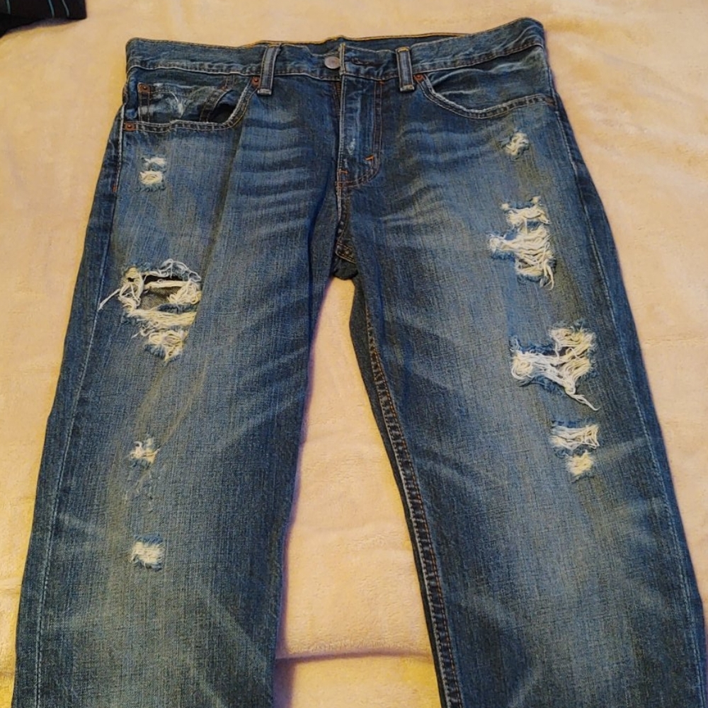 Levi's Distressed Jeans